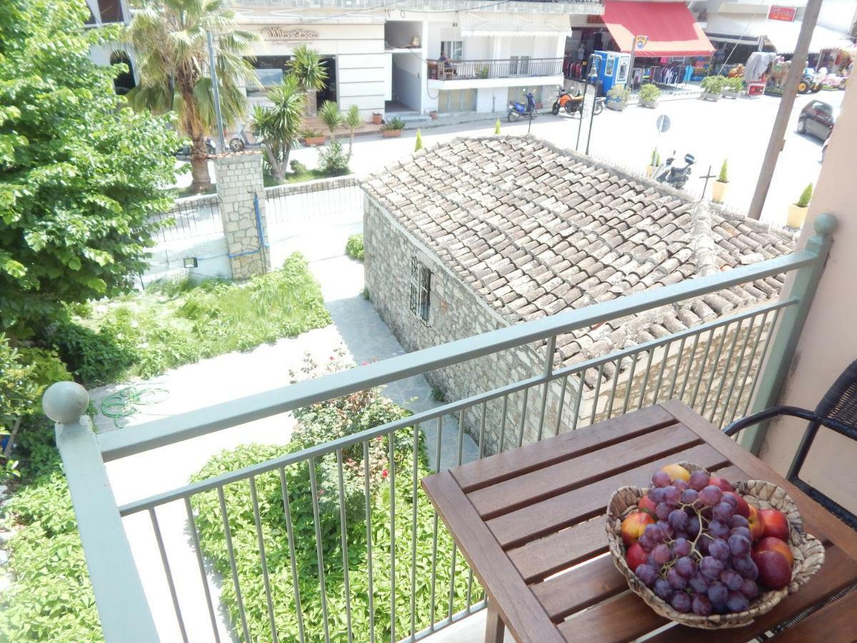Kripis Studio Pefkochori Exterior photo